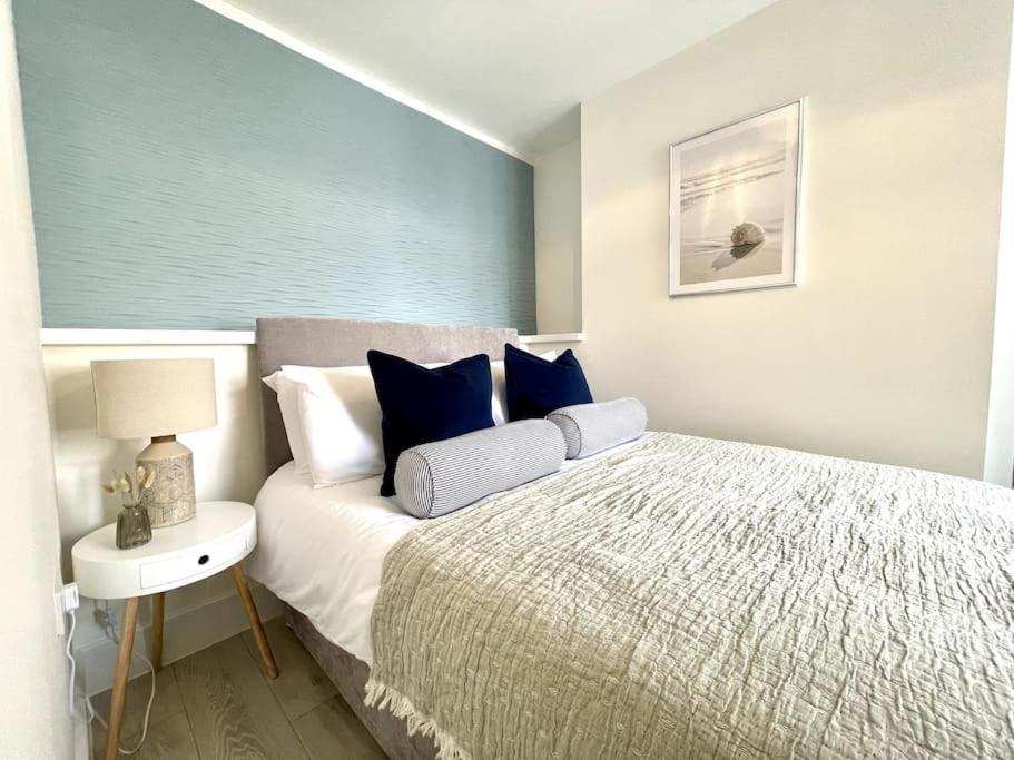 Luxury Porthcawl 1 Bedroom Apt, Prime Location Exterior photo