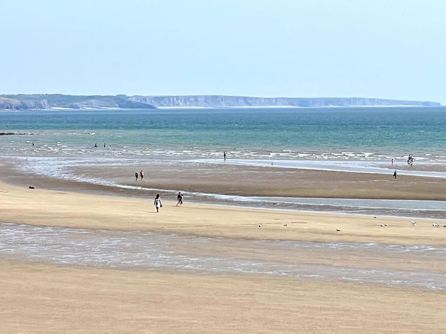 Luxury Porthcawl 1 Bedroom Apt, Prime Location Exterior photo